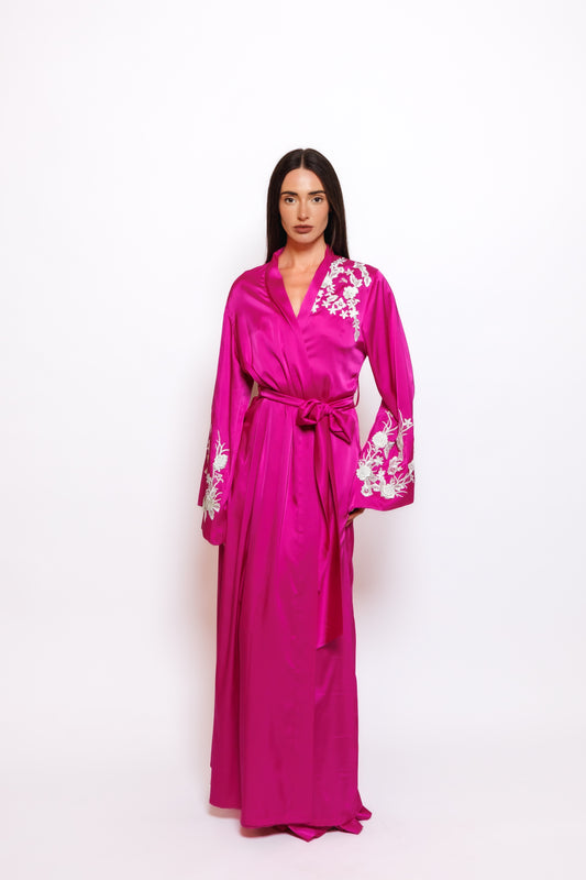 SILK NIGHTY AND ROBE W/LACE