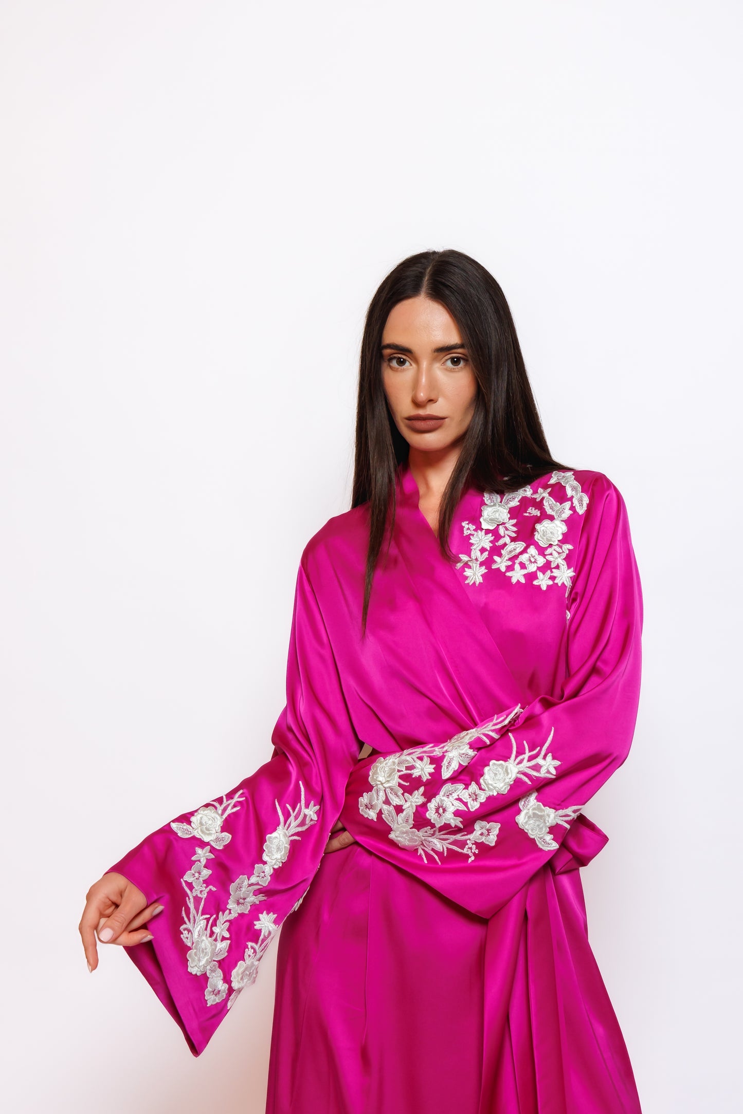 SILK NIGHTY AND ROBE W/LACE