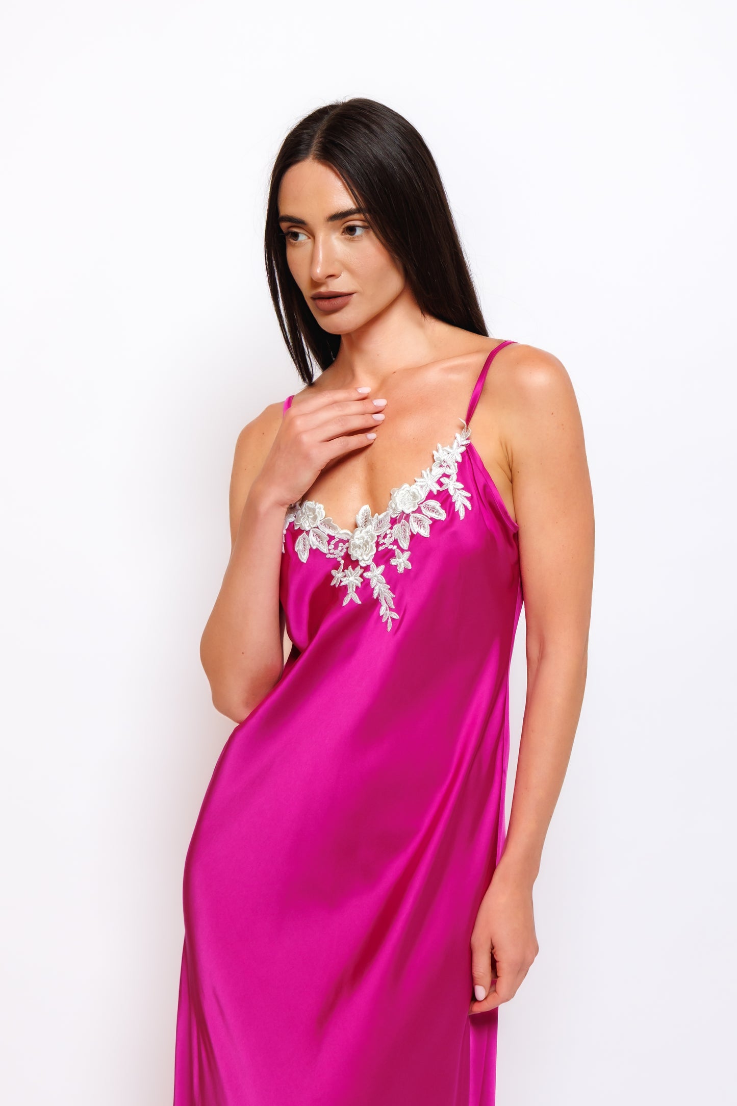 SILK NIGHTY AND ROBE W/LACE