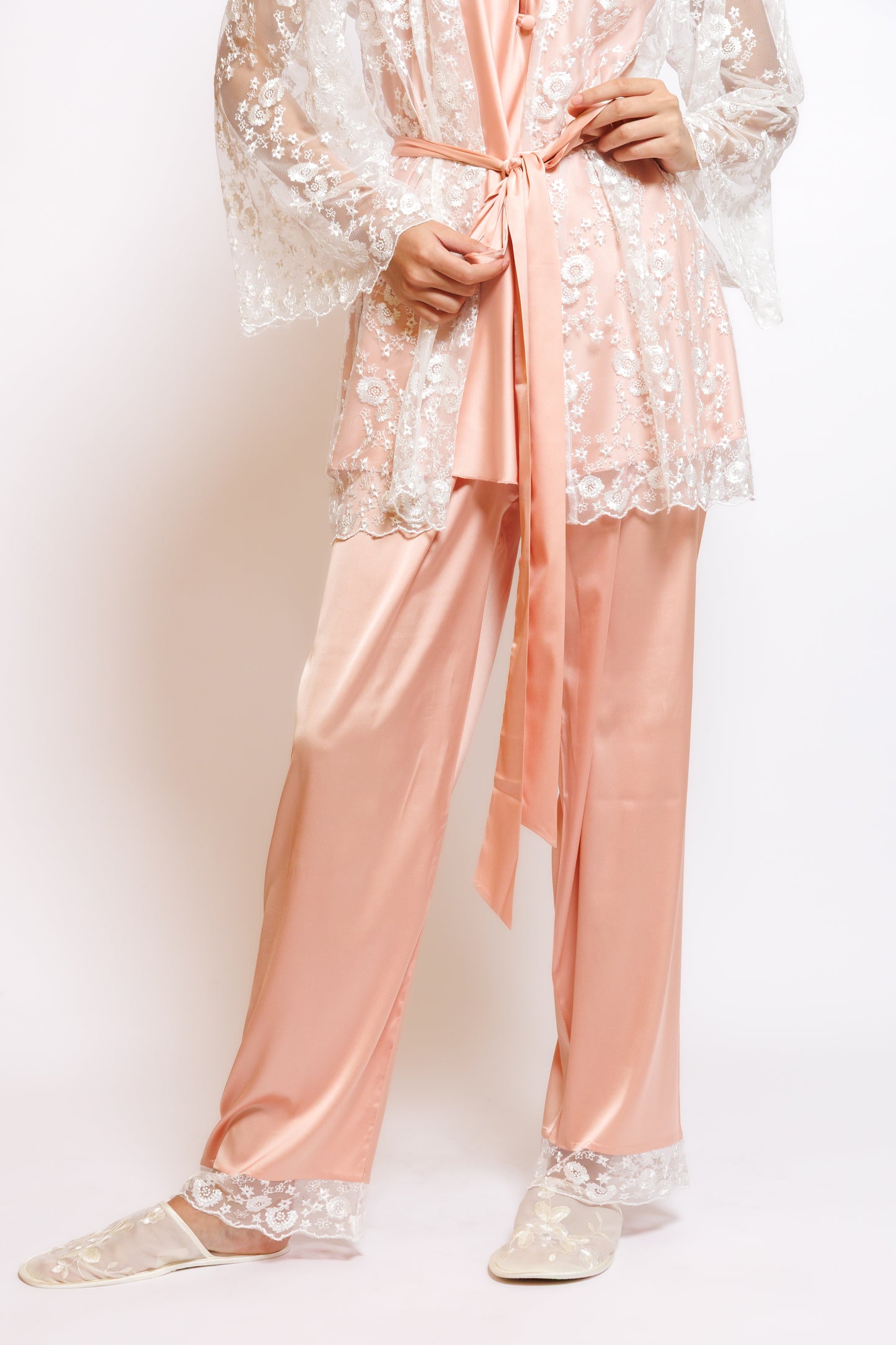 SILK PAJAMA 3 IN 1 W/SOFT LACE ROBE