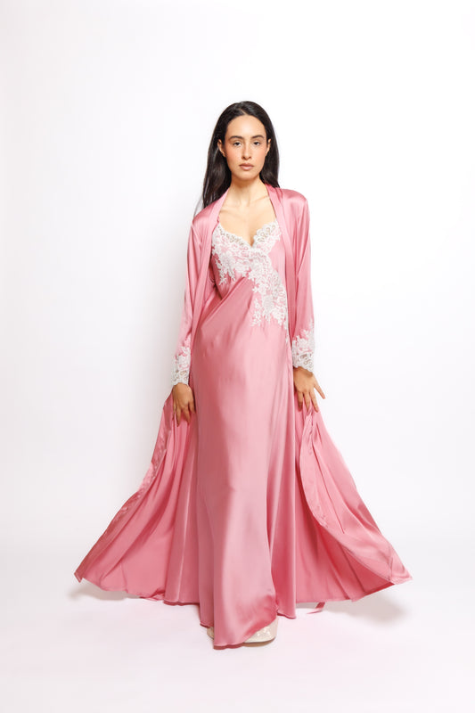 SILK NIGHTY AND ROBE W/LACE