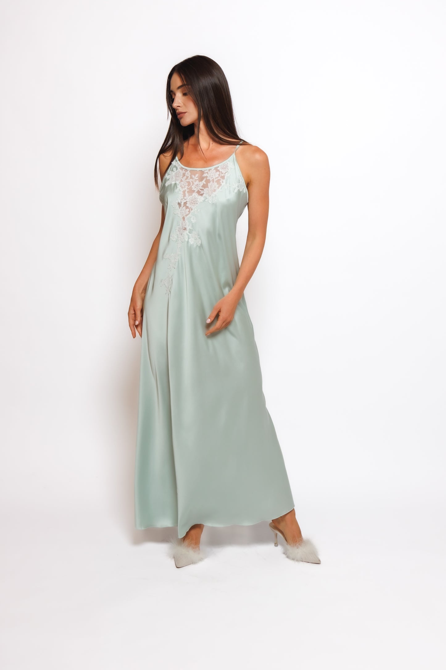 Long set silk nighty and robe w/lace