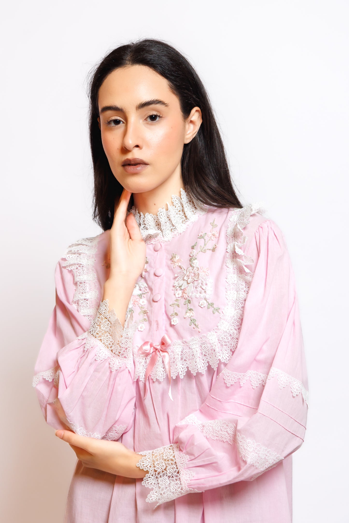 COTTON W/EMBROIDERY & LACE