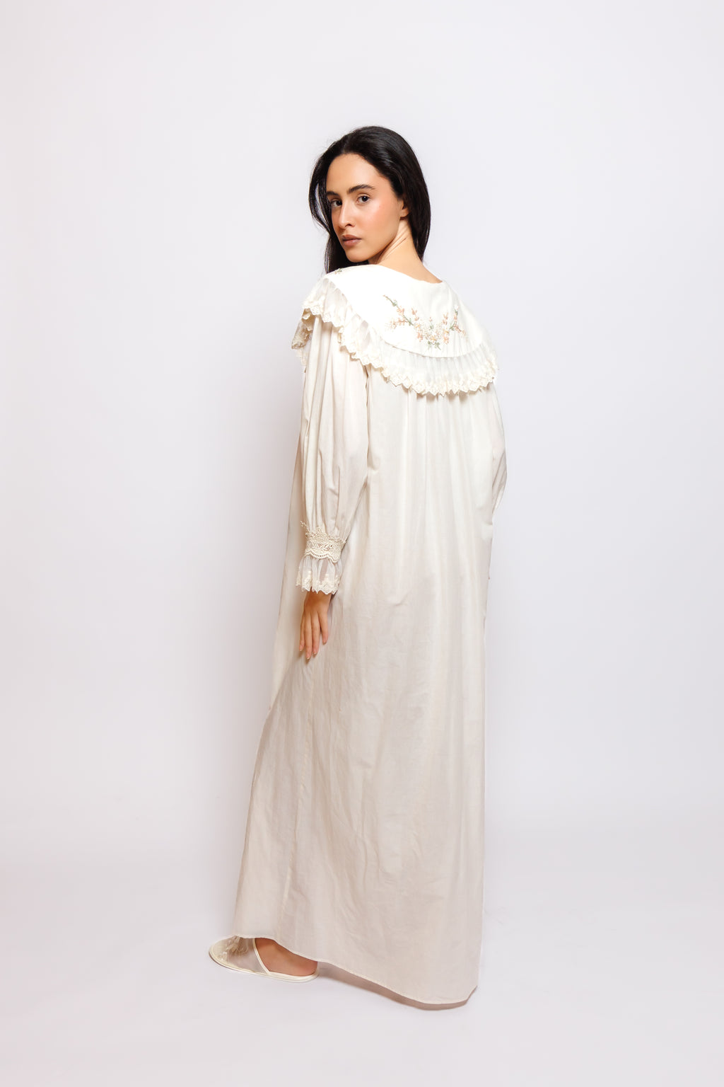 COTTON  DRESS W/EMBROIDERY & LACE