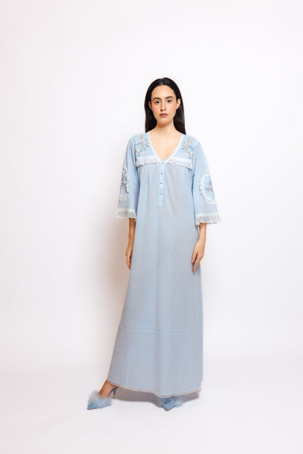 COTTON DRESS W/EMBROIDERY & LACE