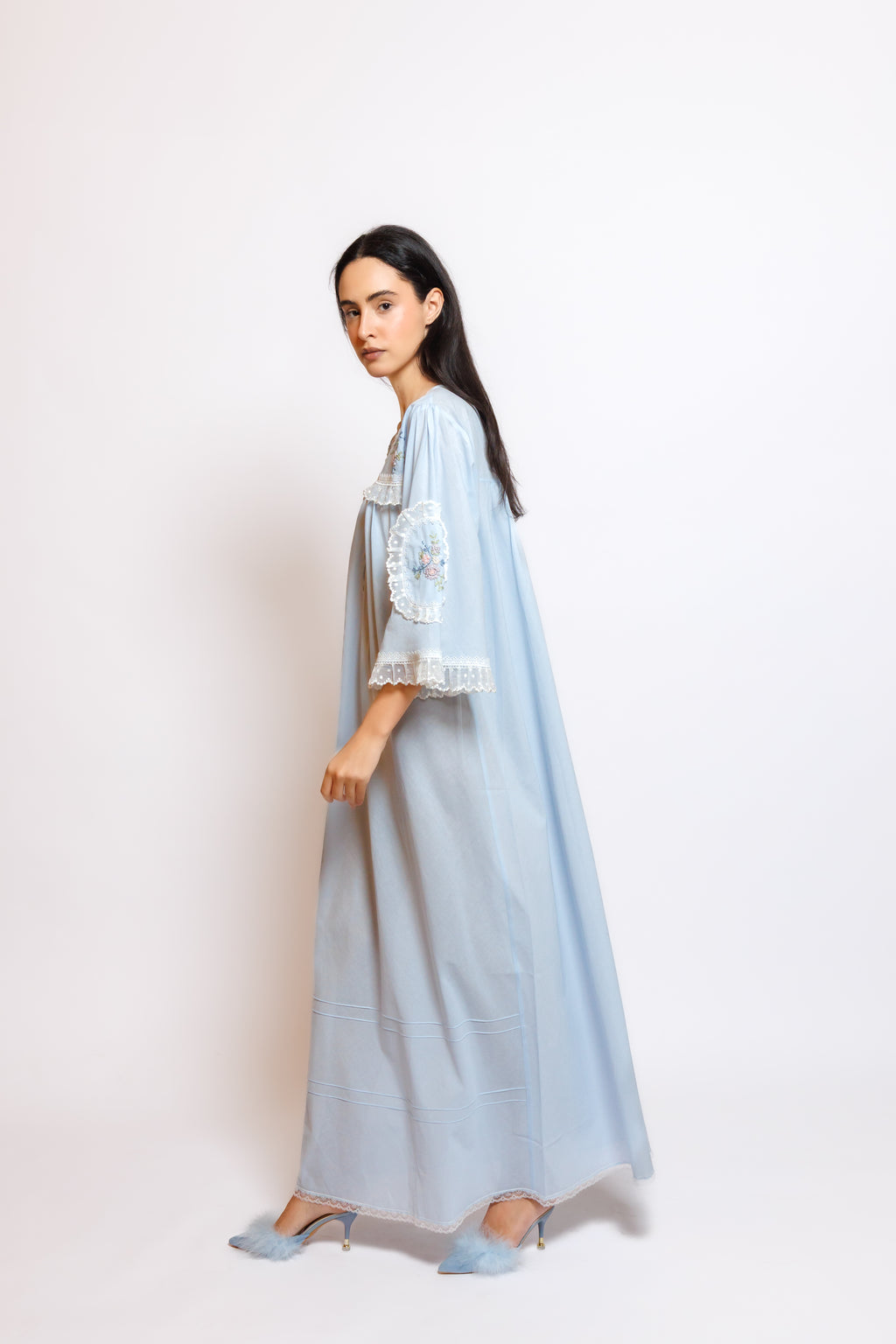 COTTON DRESS W/EMBROIDERY & LACE