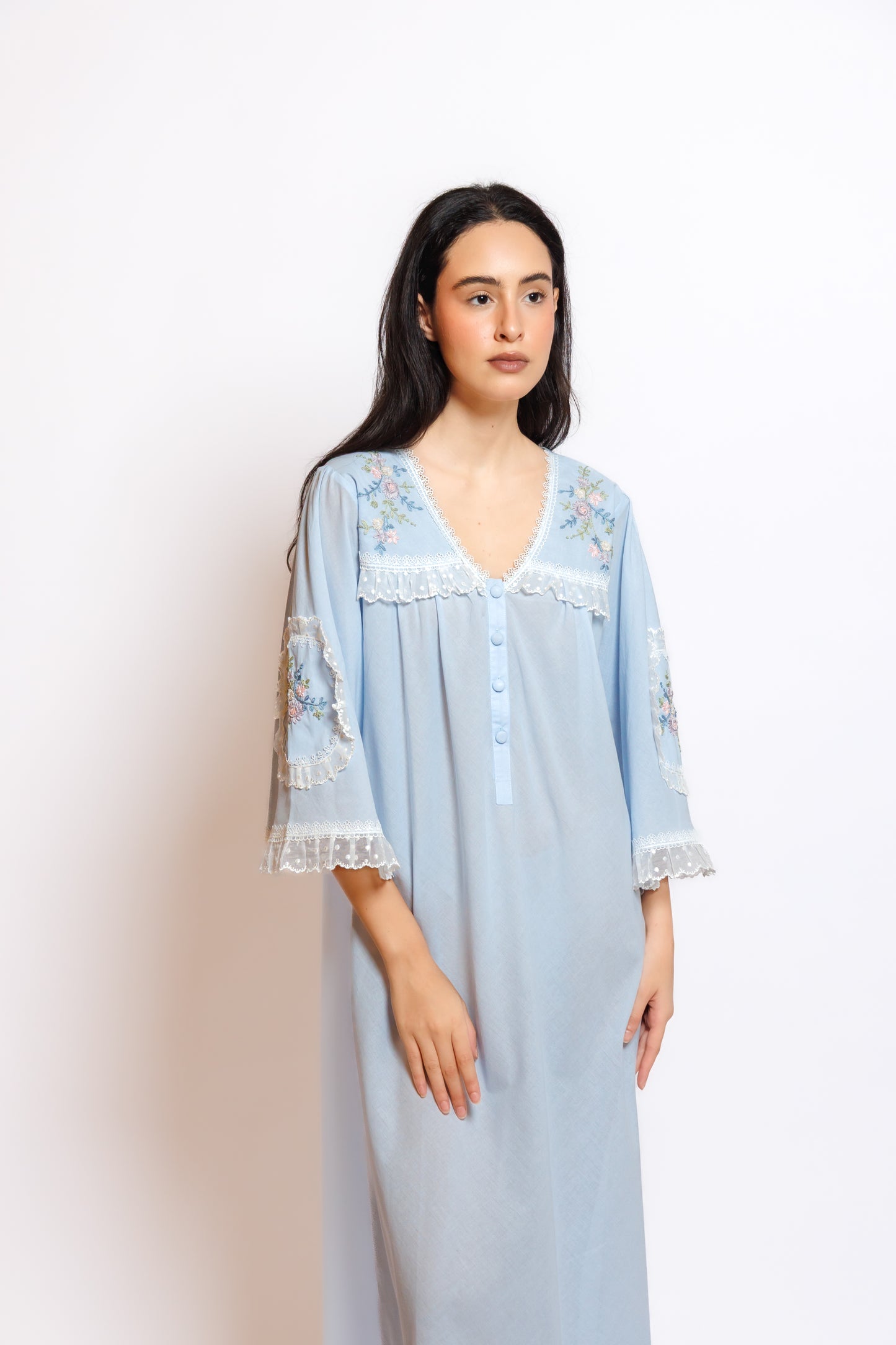 COTTON DRESS W/EMBROIDERY & LACE