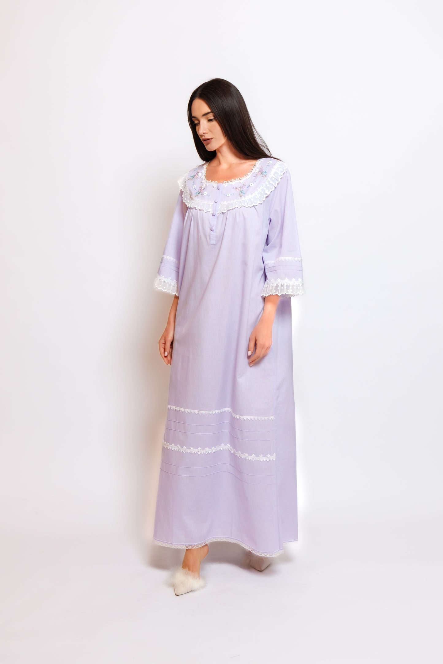 COTTON DRESS W/EMBROIDERY & LACE