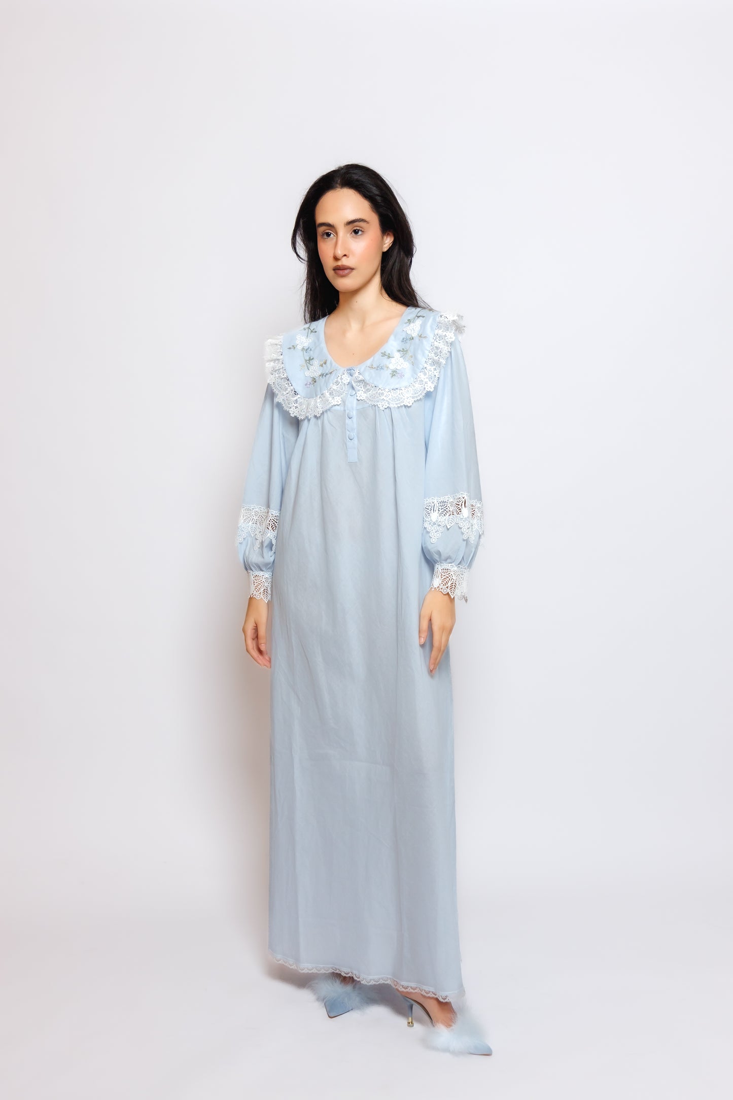 COTTON DRESS W/EMBROIDERY & LACE