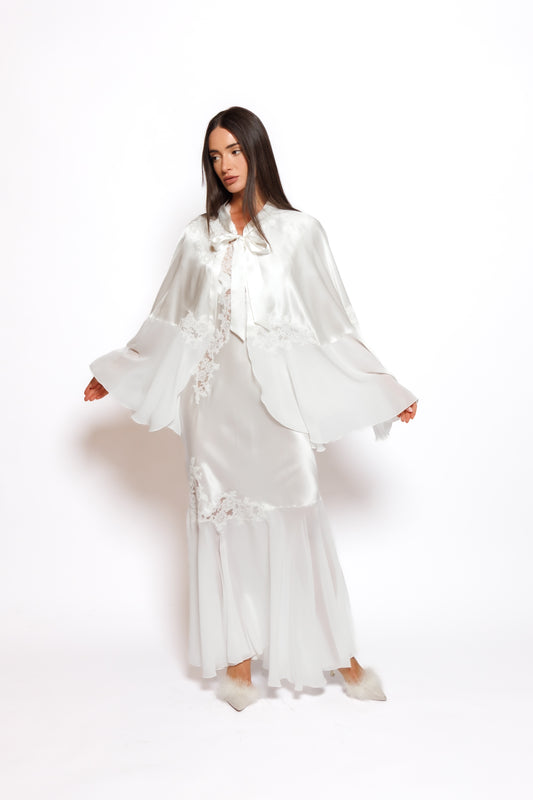 SILK NIGHTY AND ELEGANT ROBE W/LACE