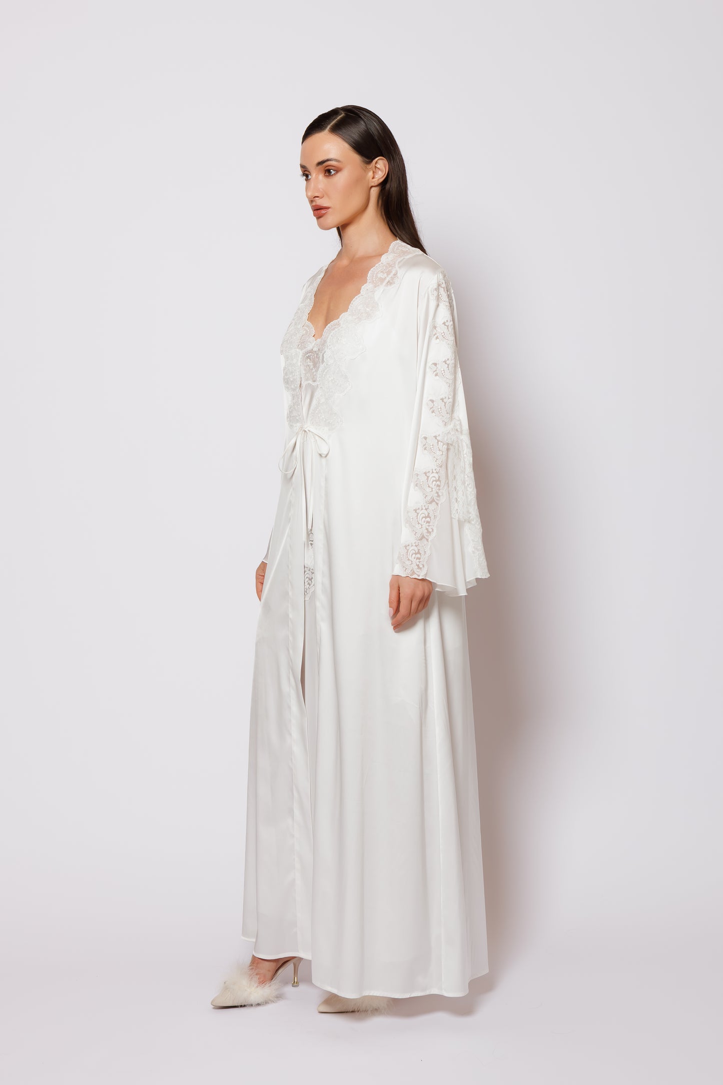 SILK NIGHTY ROBE W/LACE