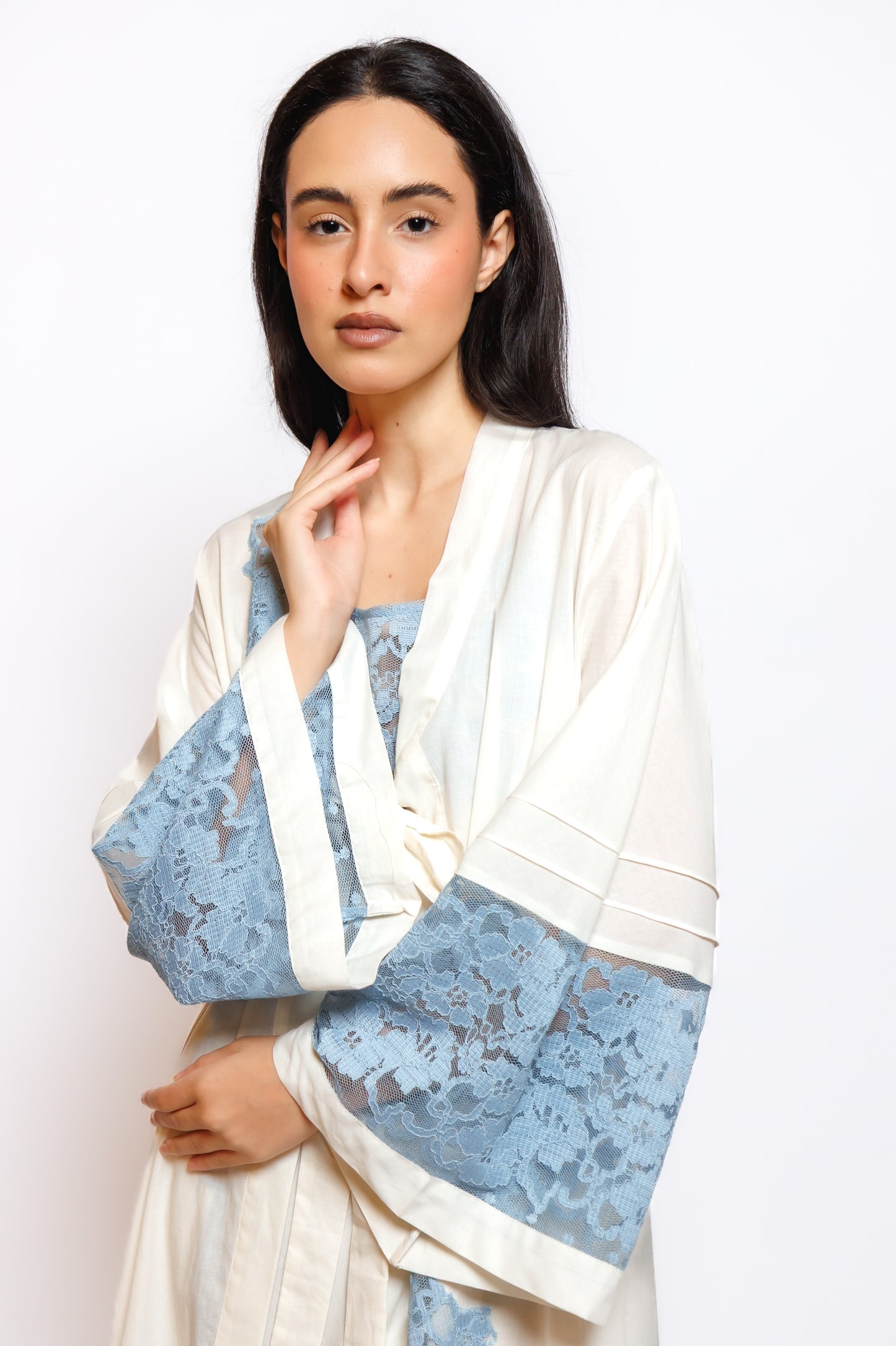 COTTON NIGHTY AND ROBE W/LACE