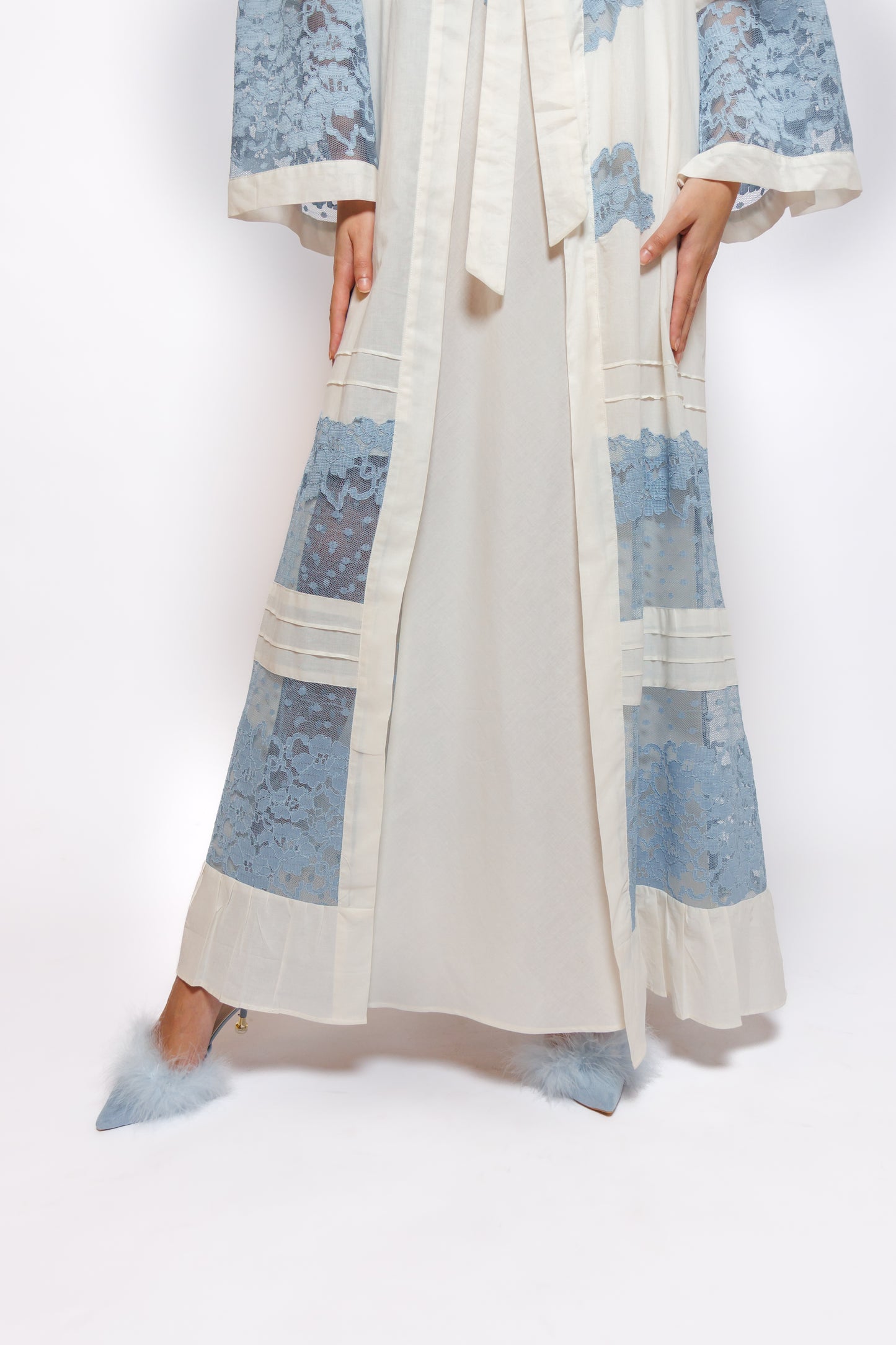 COTTON NIGHTY AND ROBE W/LACE