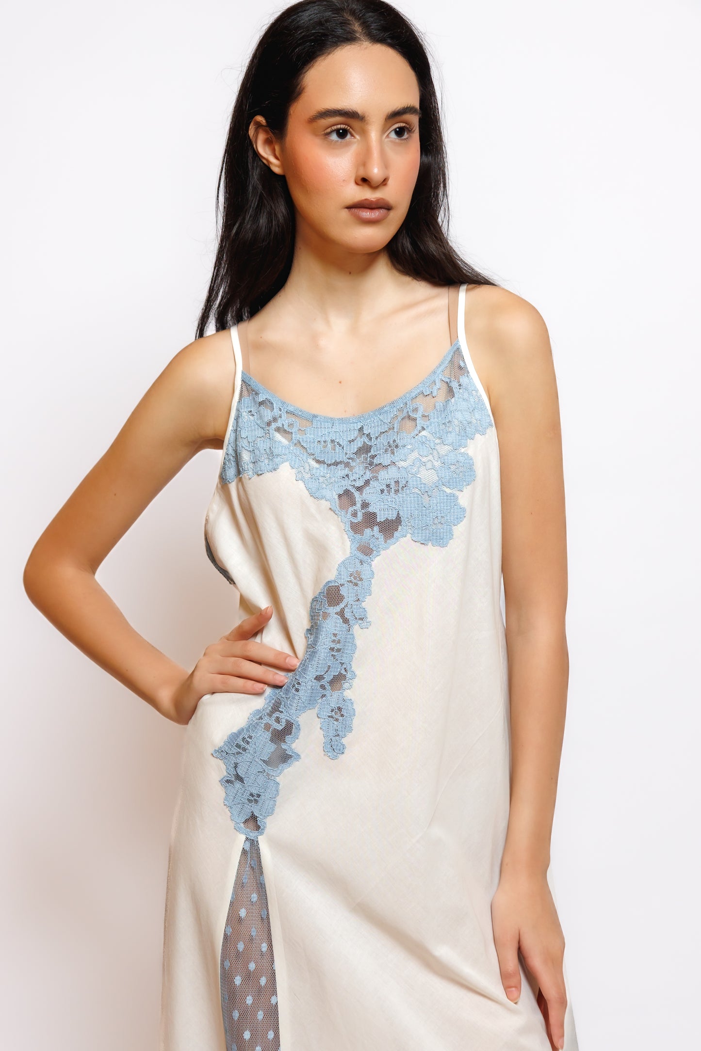 COTTON NIGHTY AND ROBE W/LACE