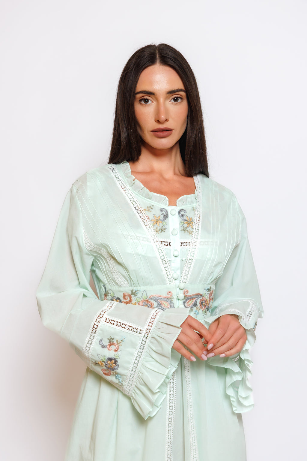 COTTON NIGHTY & ROBE W/ EMBROIDERY