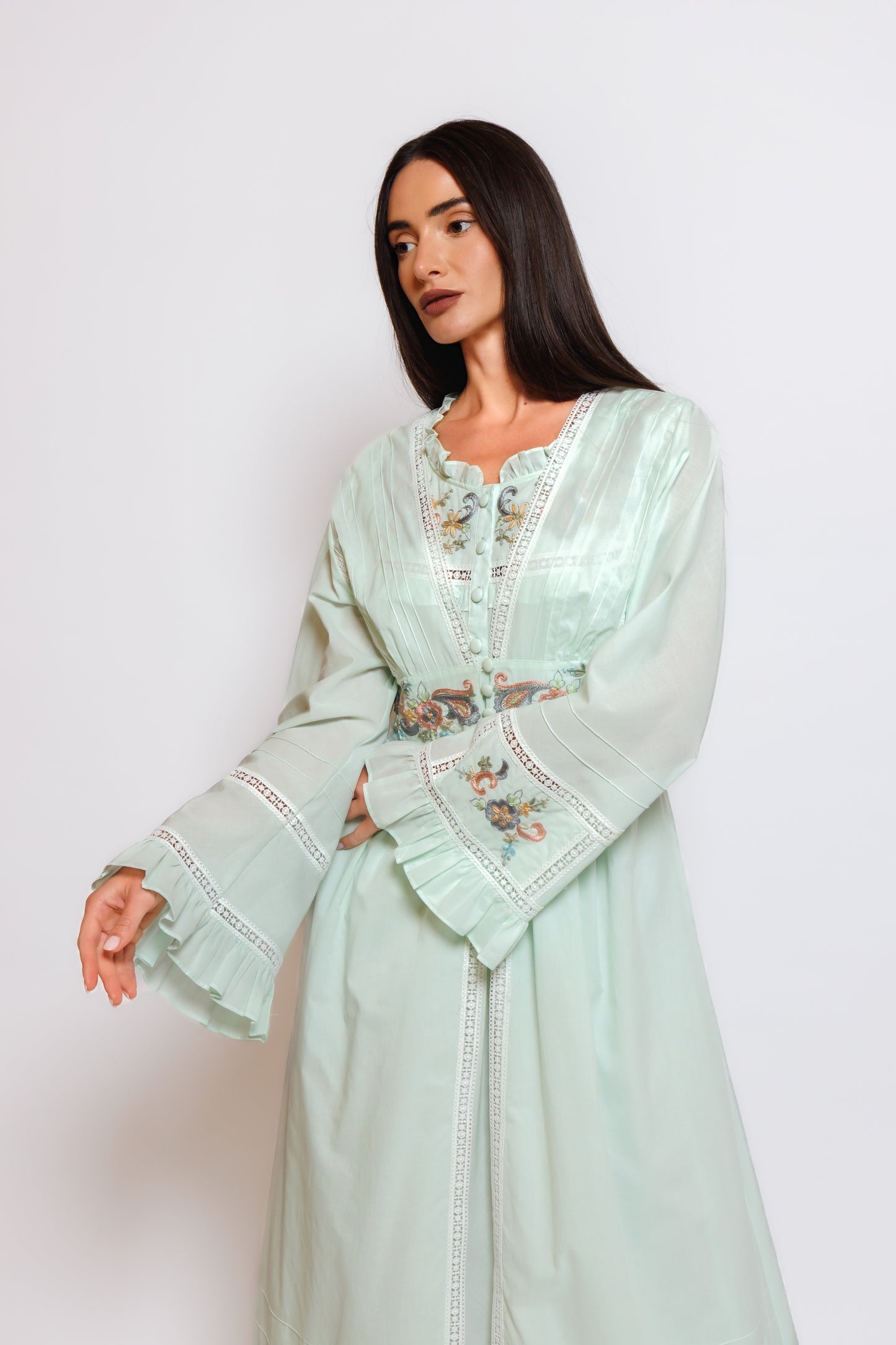 COTTON NIGHTY & ROBE W/ EMBROIDERY