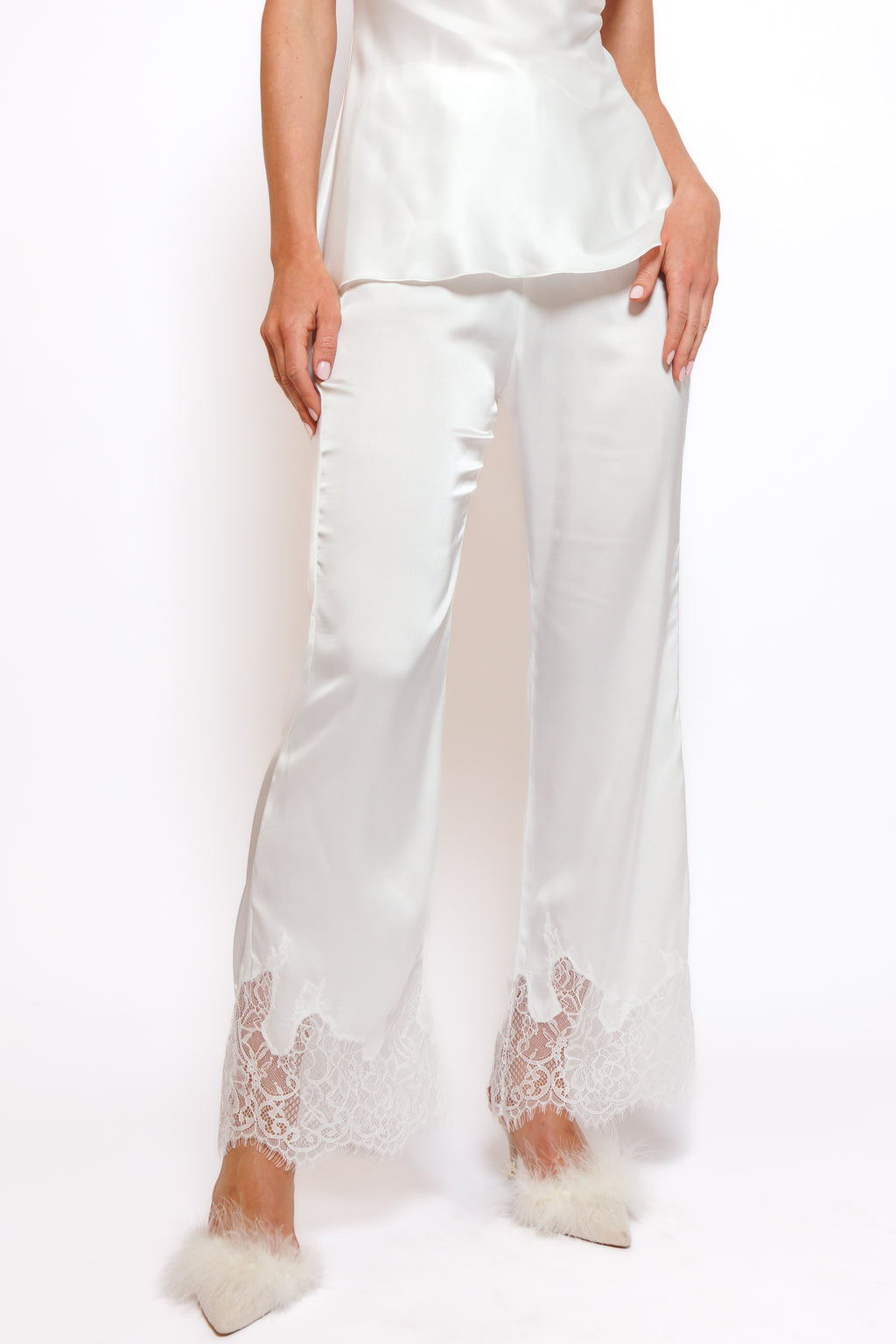 SILK PAJAMA ORGANZA ROBE W/LACE