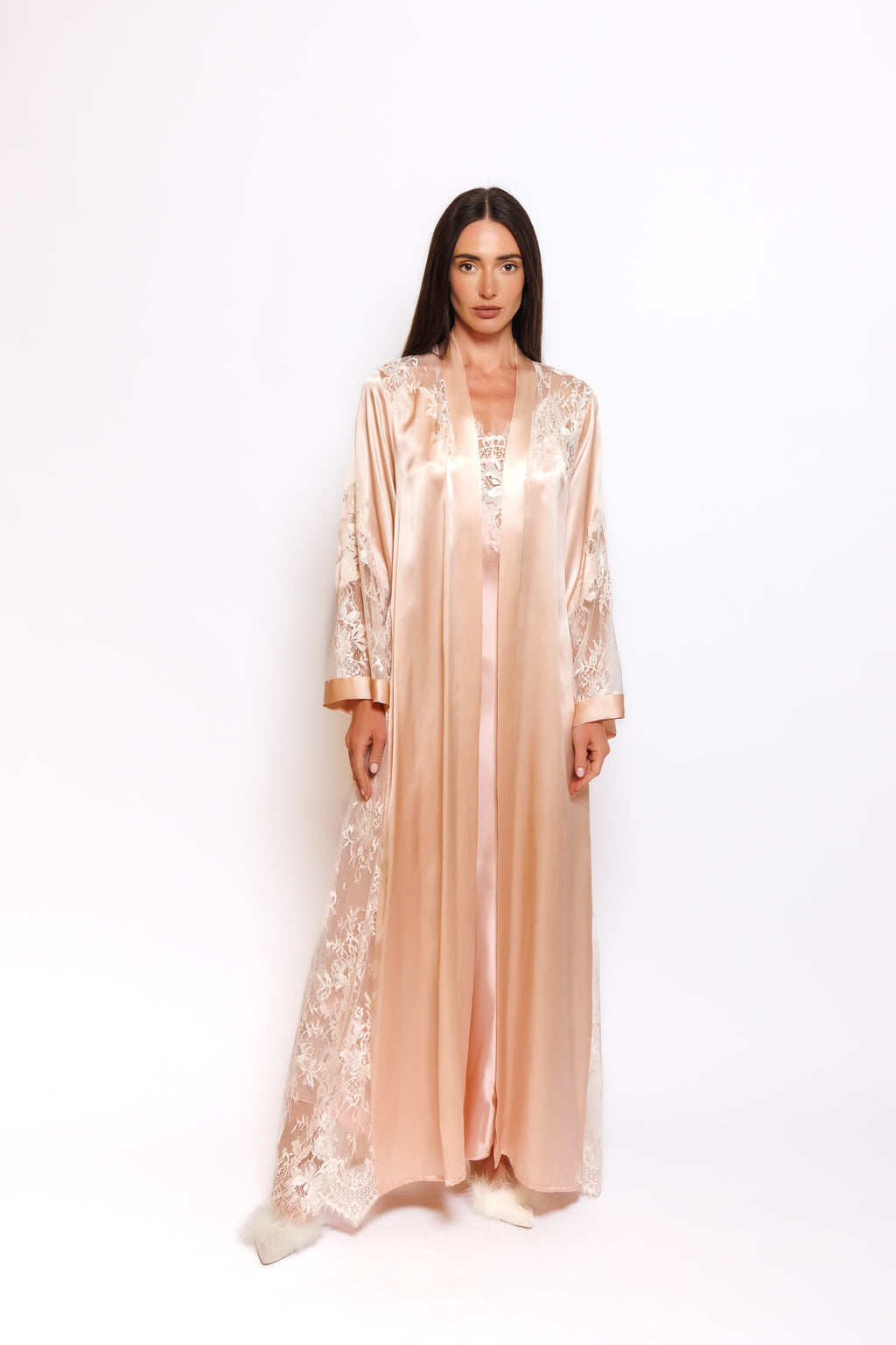 SILK NIGHTY AND ROBE W/LACE