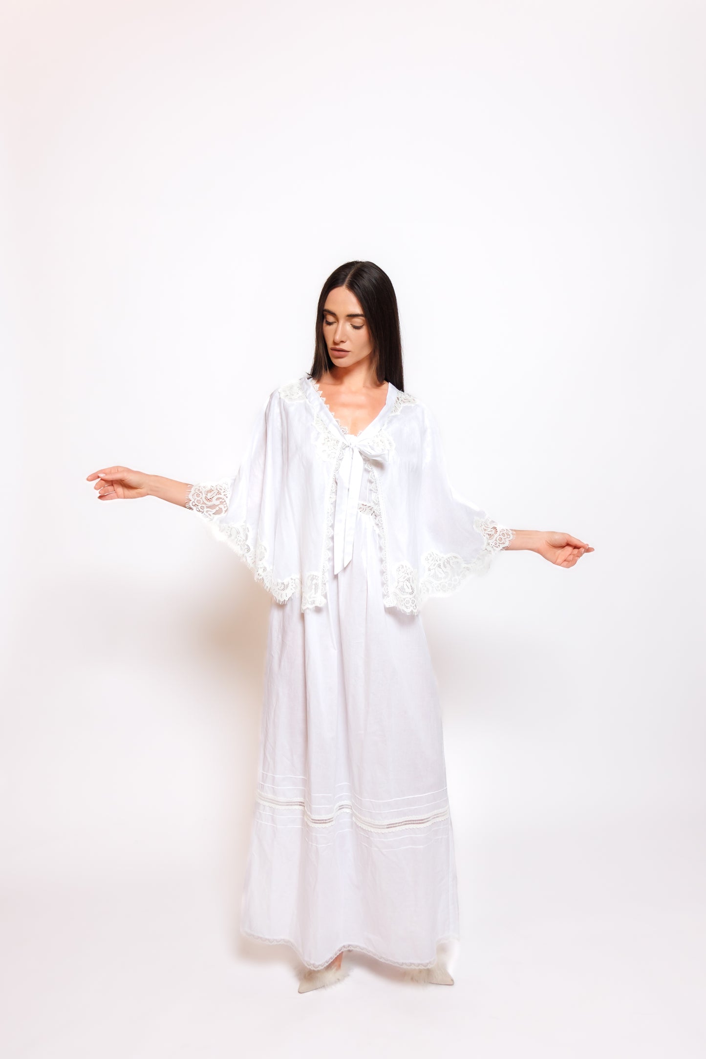 COTTON NIGHTY & OVER BLOUSE W/LACE