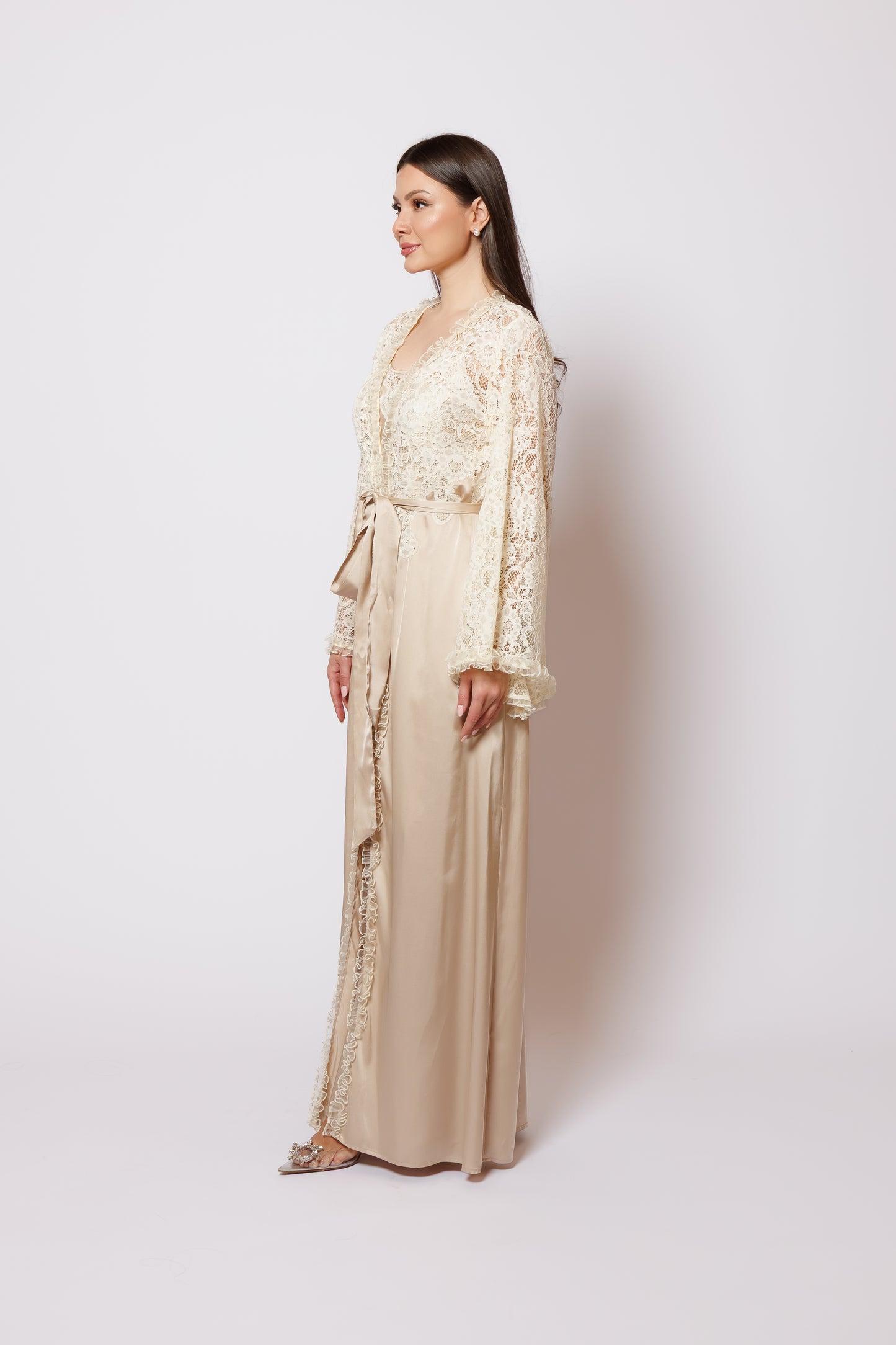 set silk of beige