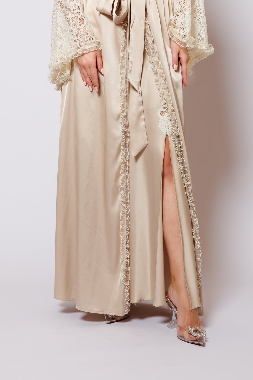 set silk of beige