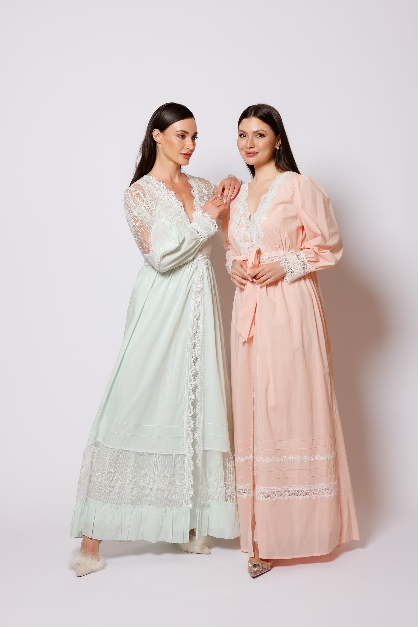 COTTON SET WITH LACE